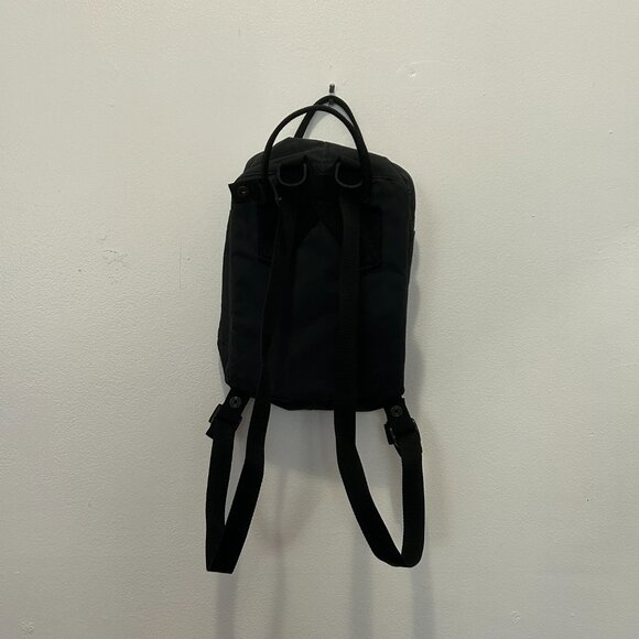 Fjallraven Kanken Backpack Mini Classic Black Used 23561 - Picture 4 of 7
